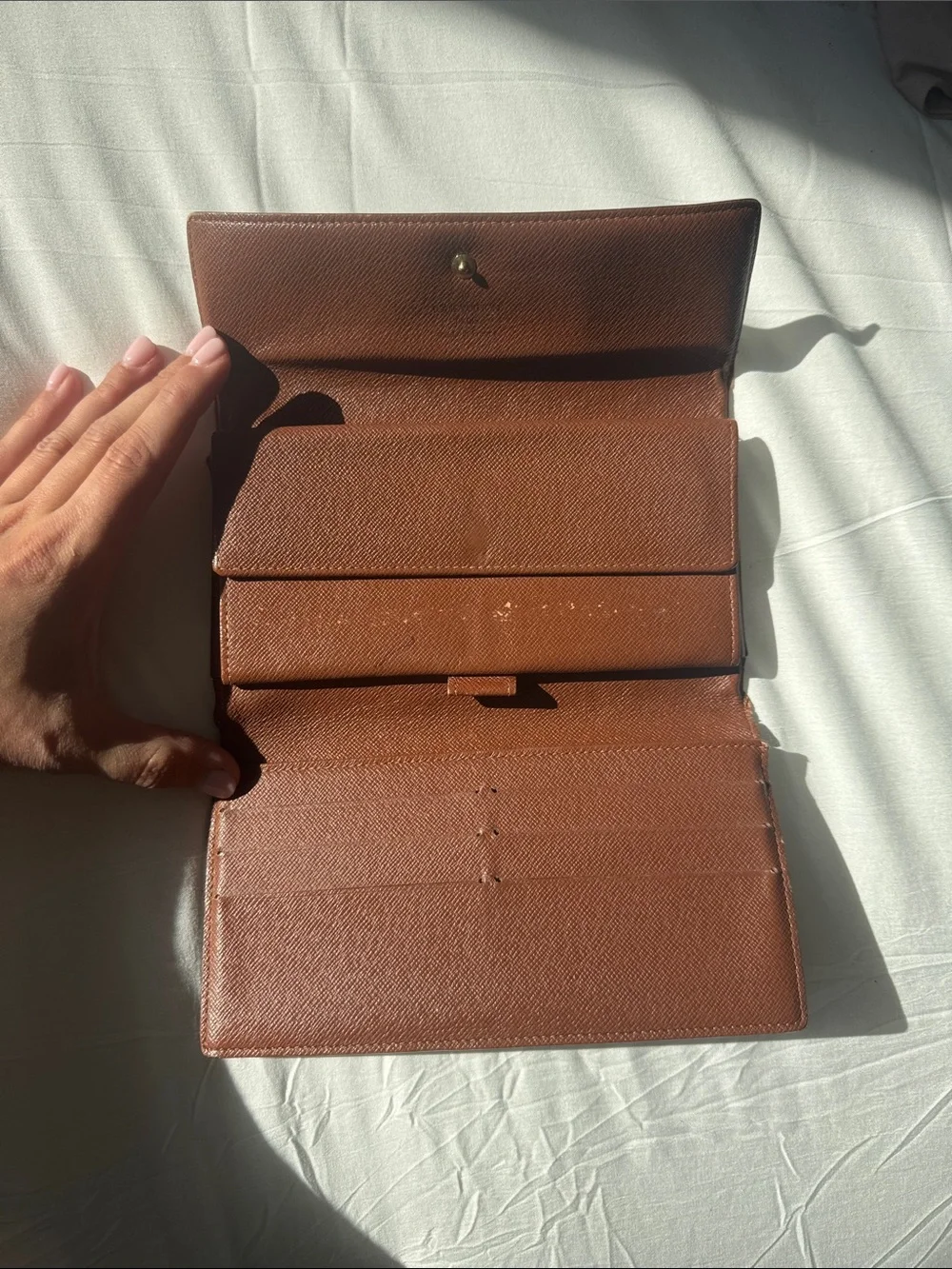 Louis Vuitton Monogram Canvas Fold Wallet in Brown with Gold Hardware - Picture 2 of 7
